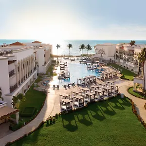 Hilton Playa Del Carmen, An All-inclusive Adult Only Плая-дель-Кармен